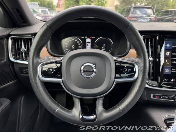 Volvo S90 T8 Plug in Hybrid 223KW 4 2019