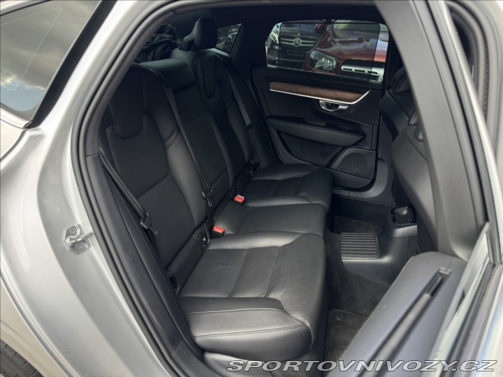 Volvo S90 T8 Plug in Hybrid 223KW 4 2019