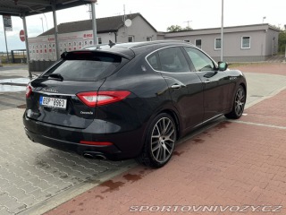 Maserati Levante SQ4 V6 316 kW 2017
