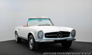 Mercedes-Benz SL 230SL Pagode (W113)