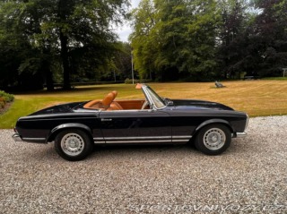 Mercedes-Benz SL 230 SL Pagode (W113) 1964