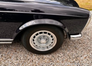 Mercedes-Benz SL 230 SL Pagode (W113) 1964