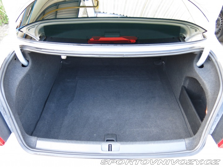 Volkswagen Passat CC CC Sportline 2.0 TDI 2009