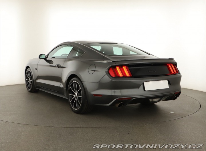 Ford Mustang GT V8 5.0 2015