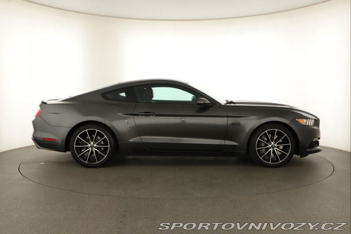 Ford Mustang GT V8 5.0 2015
