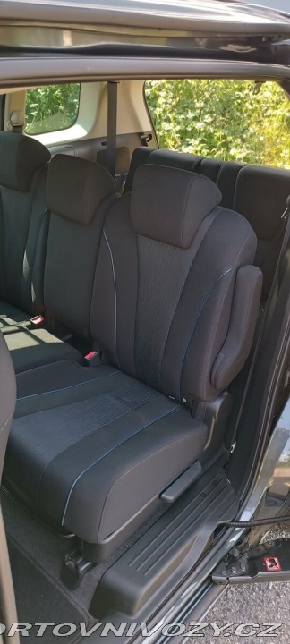 Mazda Ostatní modely 5 2,0 2011