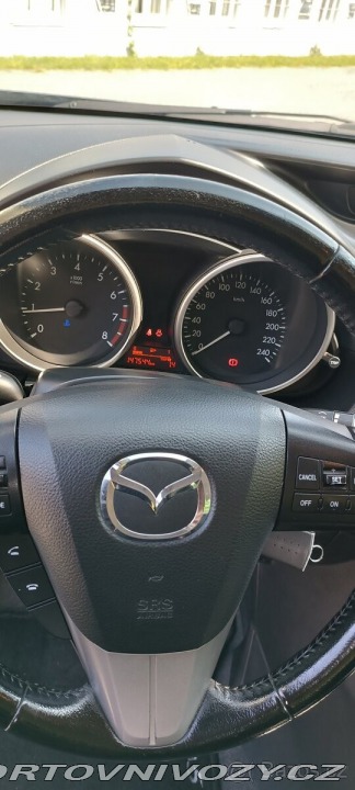 Mazda Ostatní modely 5 2,0 2011