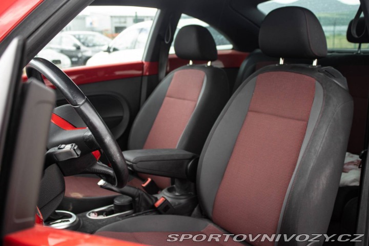 Volkswagen Beetle 1.2 TSI BMT Design DSG 2016