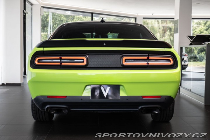 Dodge Challenger 5.7 V8 HEMI R/T 2015