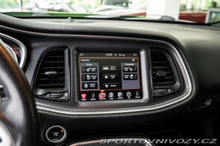 Dodge Challenger 5.7 V8 HEMI R/T 2015