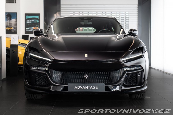 Ferrari Purosangue 2025