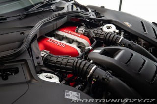 Ferrari Purosangue  2025