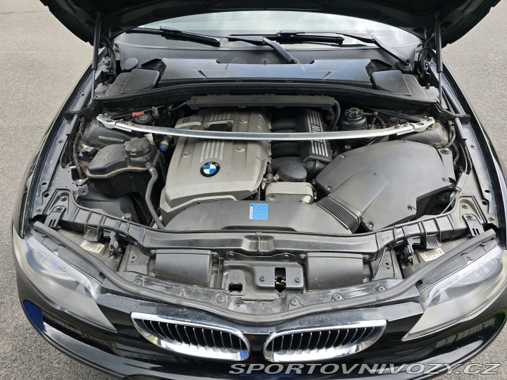 BMW 1 130i 2006