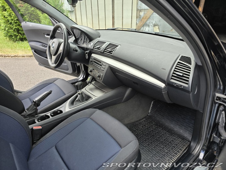 BMW 1 130i 2006
