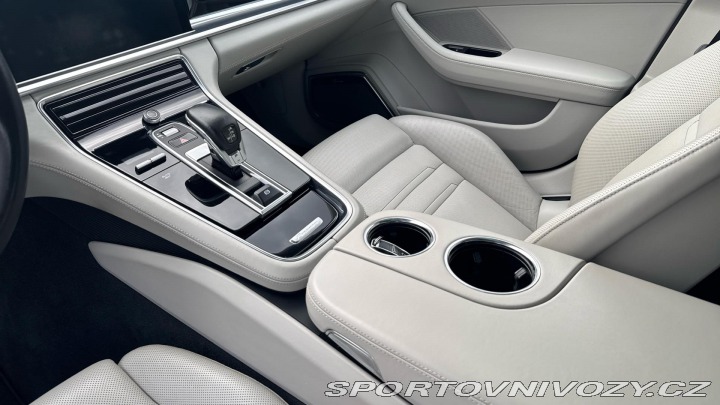 Porsche Panamera 4E Hybrid 2017