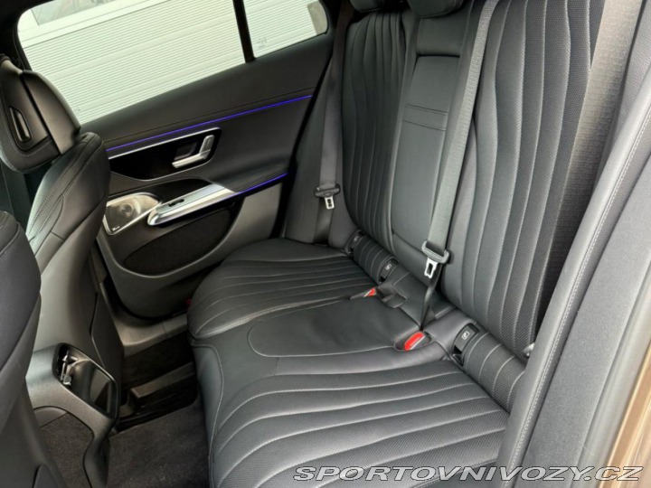 Mercedes-Benz E E 300 de 4M All-Terrain - 2024