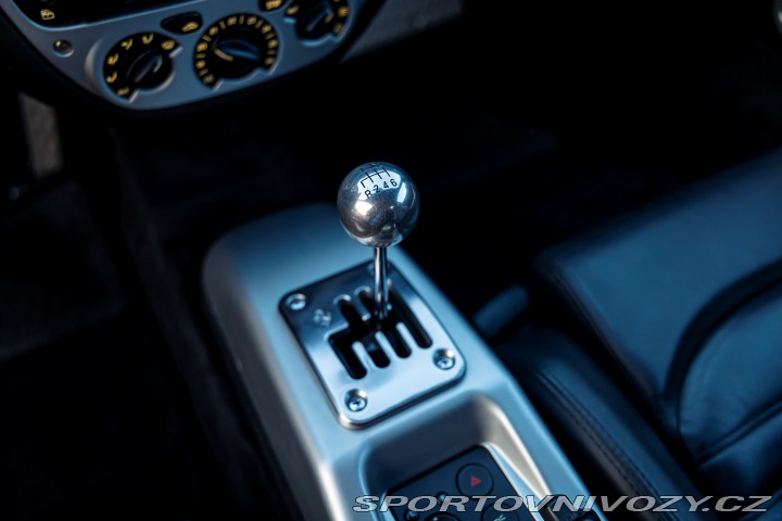 Ferrari 360 Modena Manuál 2002