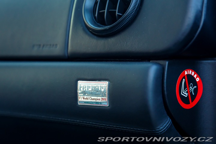 Ferrari 360 Modena Manuál 2002