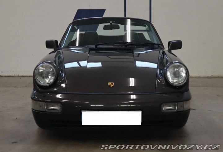 Porsche 911 964 Carrera 4 Cabriolet 1990