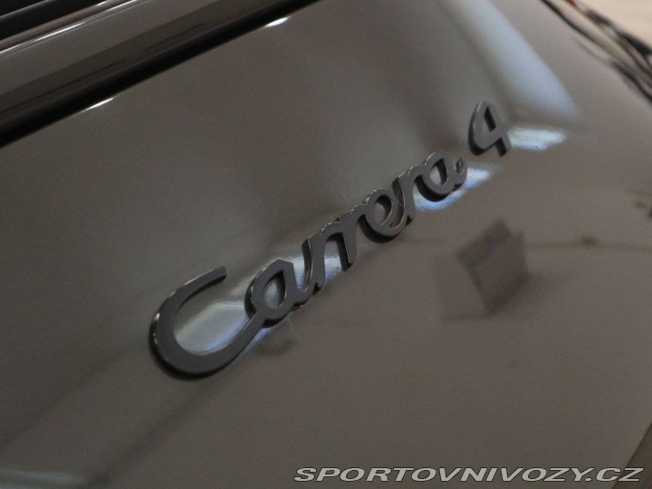 Porsche 911 964 Carrera 4 Cabriolet 1990