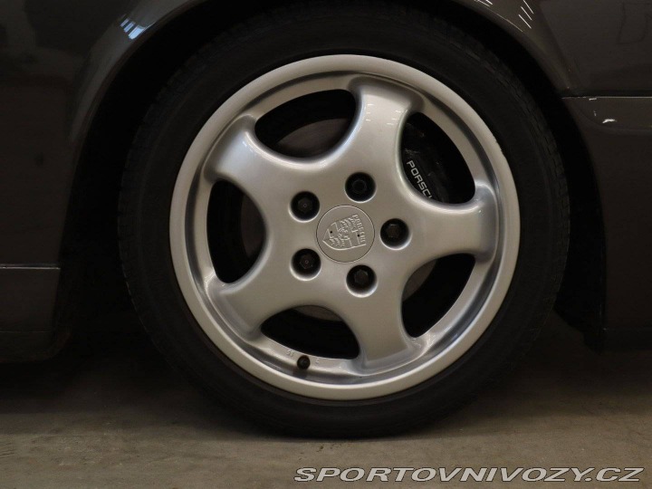 Porsche 911 964 Carrera 4 Cabriolet 1990