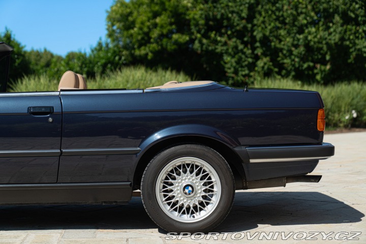 BMW 3 E30 CABRIOLET 1989