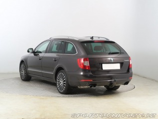 Škoda Superb Elegance 3.6 FSI V6 2010