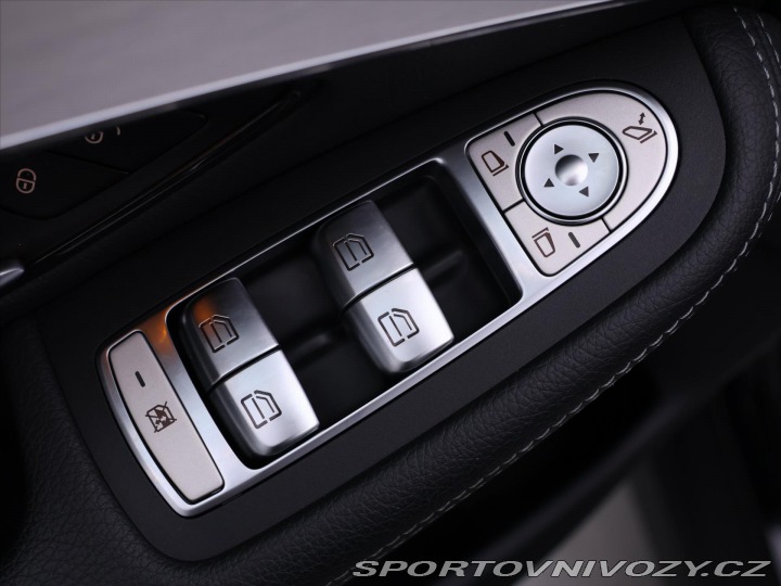 Mercedes-Benz Ostatní modely GLC 2,0 200 4Matic AMG line D 2020