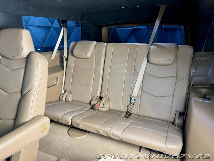 Ostatní značky Ostatní modely Cadillac Escalade 6,2 V8 AWD ESV PLATINUM L 2018