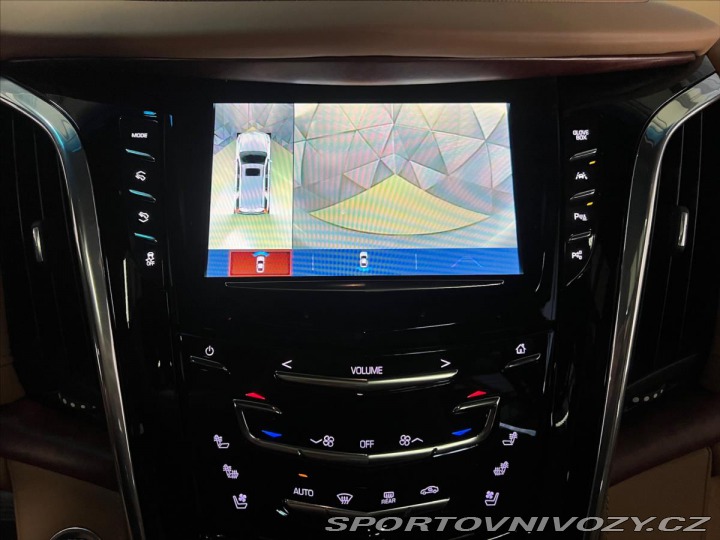 Ostatní značky Ostatní modely Cadillac Escalade 6,2 V8 AWD ESV PLATINUM L 2018