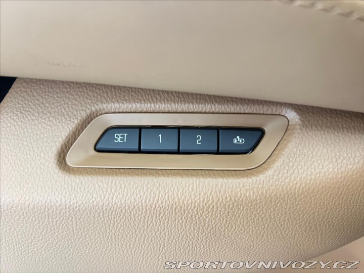 Ostatní značky Ostatní modely Cadillac Escalade 6,2 V8 AWD ESV PLATINUM L 2018