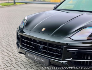 Porsche Cayenne Coupe V8 Turbo E-Hybrid 2024