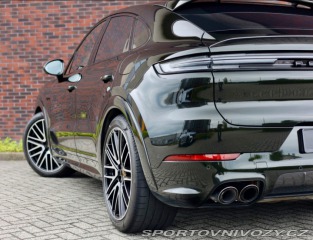 Porsche Cayenne Coupe V8 Turbo E-Hybrid 2024
