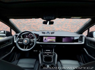 Porsche Cayenne Coupe V8 Turbo E-Hybrid 2024