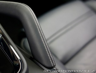 Porsche Cayenne Coupe V8 Turbo E-Hybrid 2024