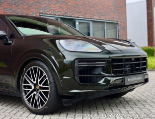 Porsche Cayenne Coupe V8 Turbo E-Hybrid 2024