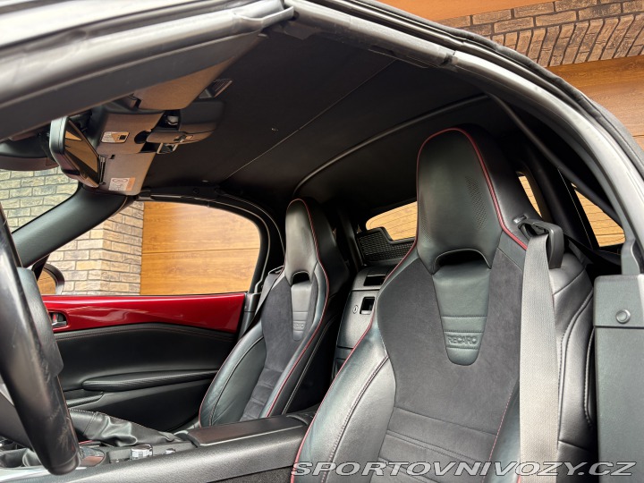 Mazda MX-5 2.0 Revolution 2015
