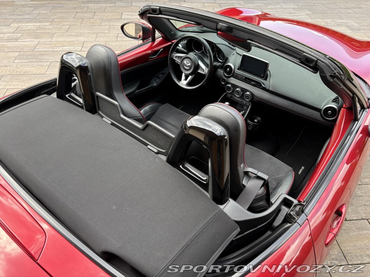 Mazda MX-5 2.0 Revolution 2015
