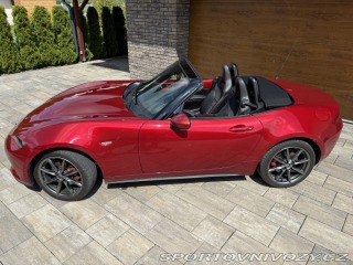Mazda MX-5 2.0 Revolution 2015