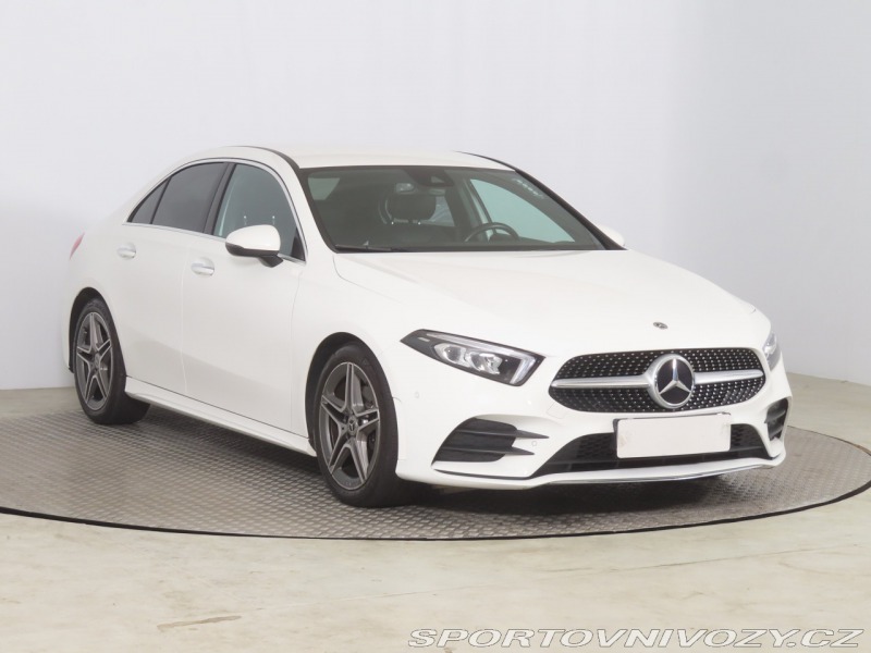 Mercedes-Benz A AMG Line A 180 d
