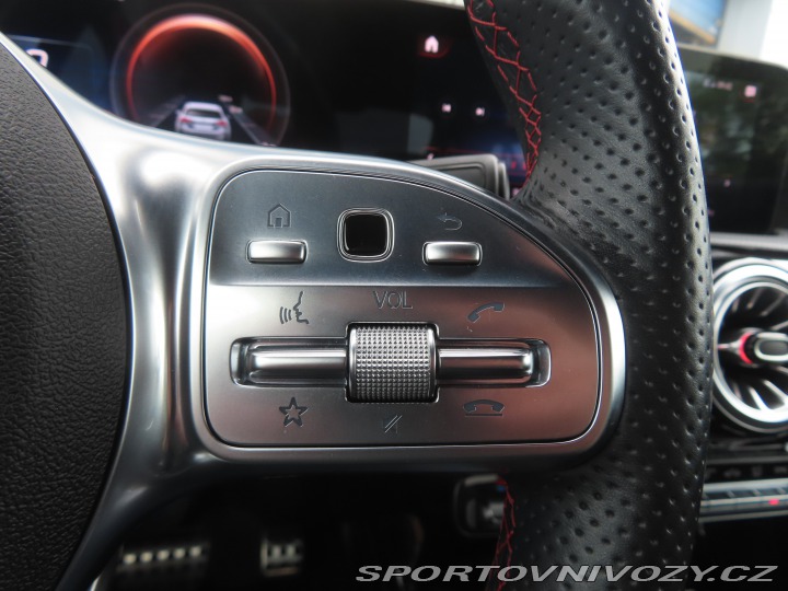Mercedes-Benz A AMG Line A 180 d 2021