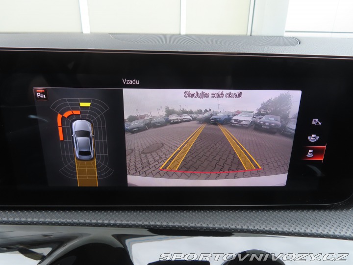 Mercedes-Benz A AMG Line A 180 d 2021