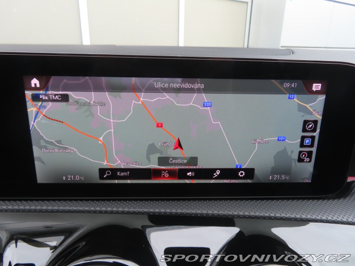 Mercedes-Benz A AMG Line A 180 d 2021