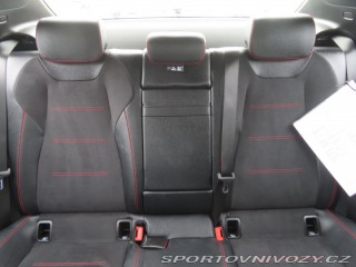 Mercedes-Benz A AMG Line A 180 d 2021