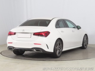 Mercedes-Benz A AMG Line A 180 d 2021