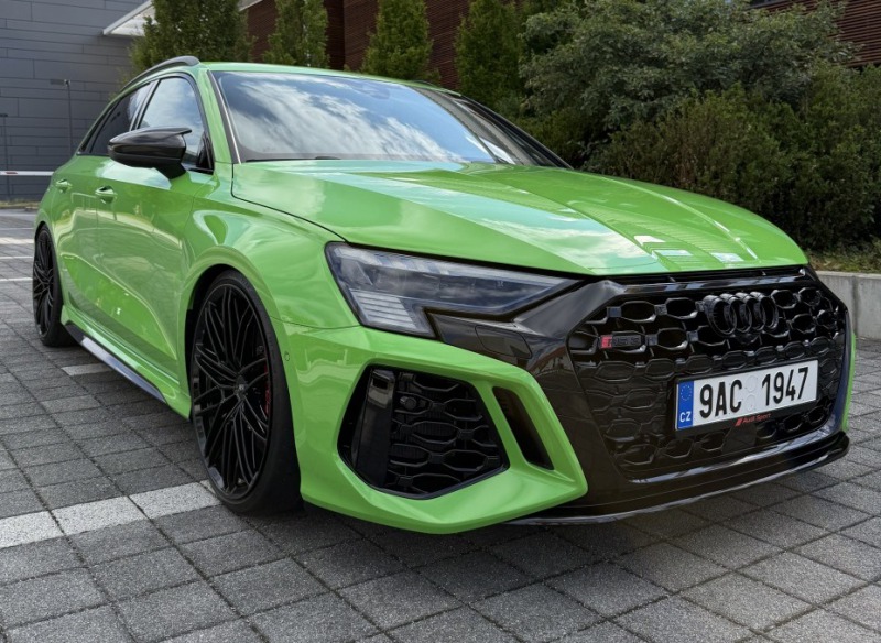 Audi RS3 8Y