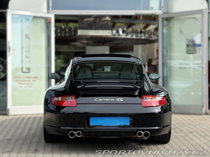 Porsche 911 Carrera 4S 2009