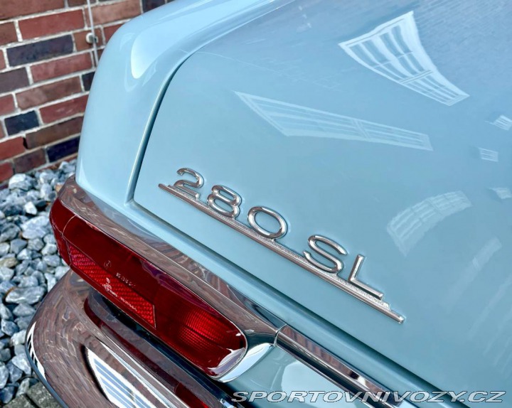 Mercedes-Benz SL W113 280 SL Pagoda 1969