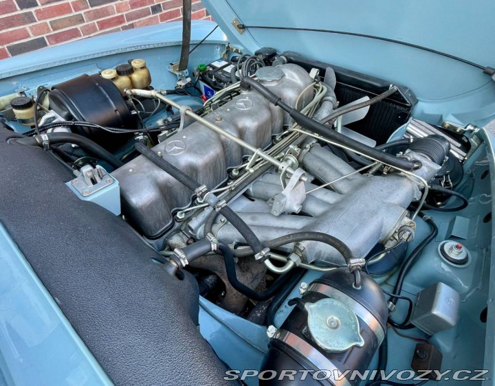 Mercedes-Benz SL W113 280 SL Pagoda 1969