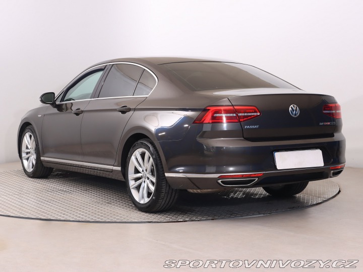 Volkswagen Ostatní modely Passat 2.0 BiTDI 2016